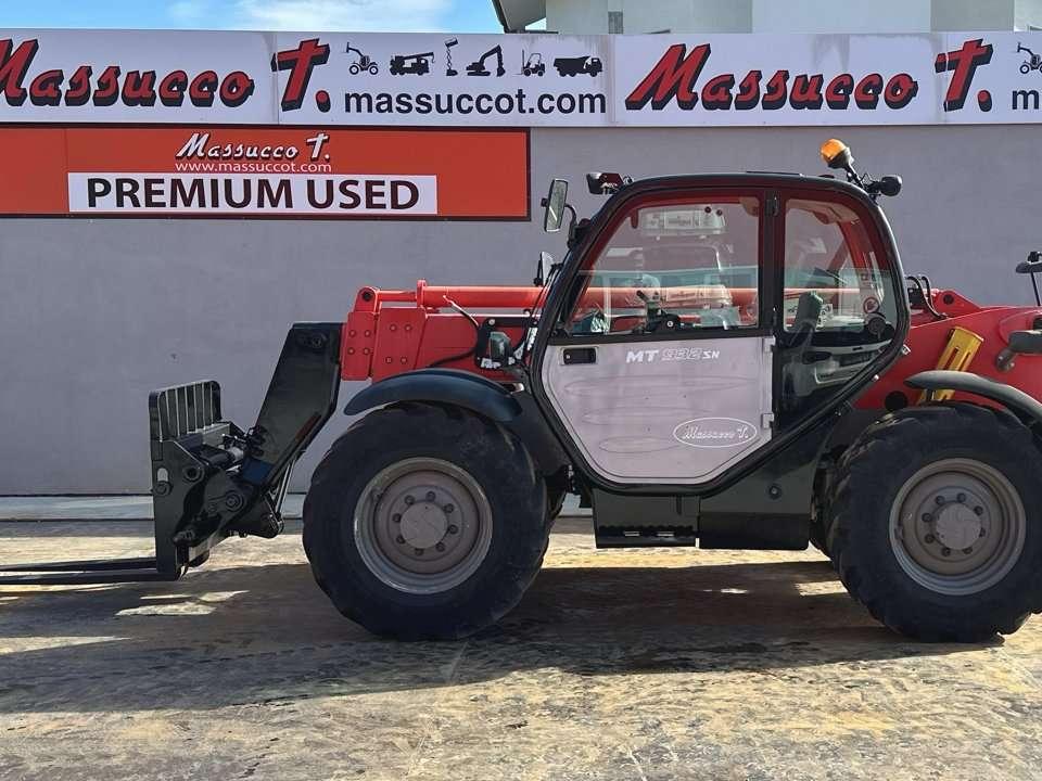 Manitou MT932 4x4x4 Photo 2