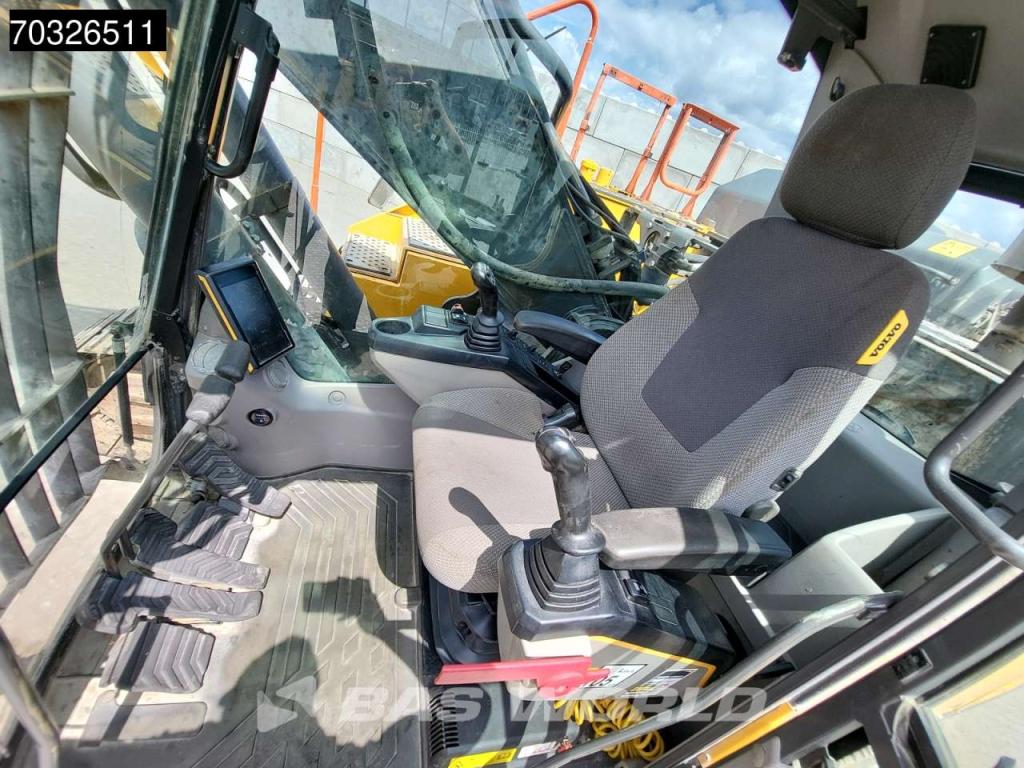 Volvo EC380 E NL Photo 29