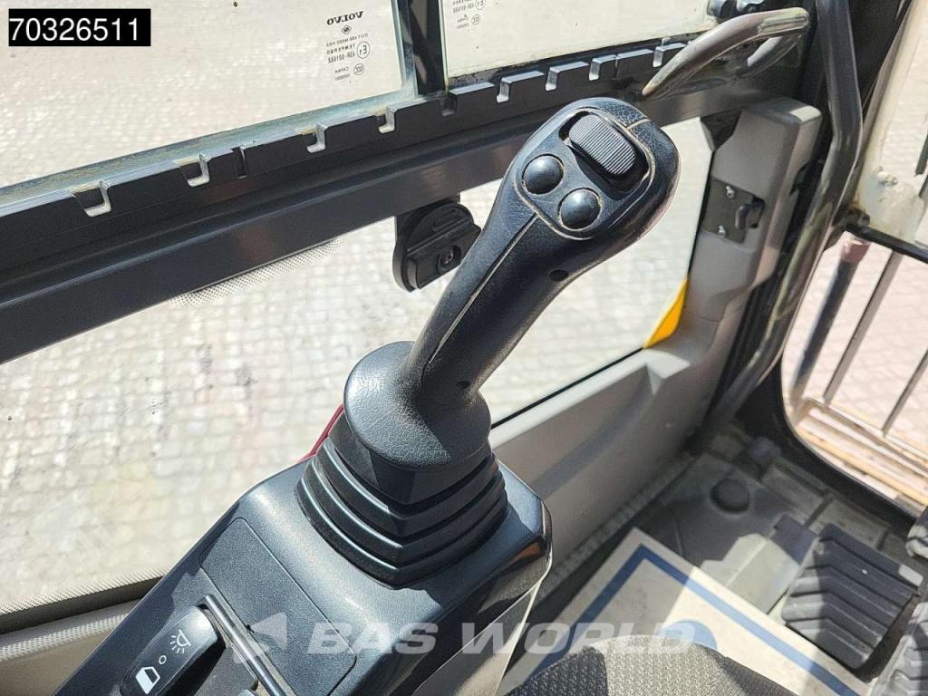 Volvo EC380 E NL Photo 30