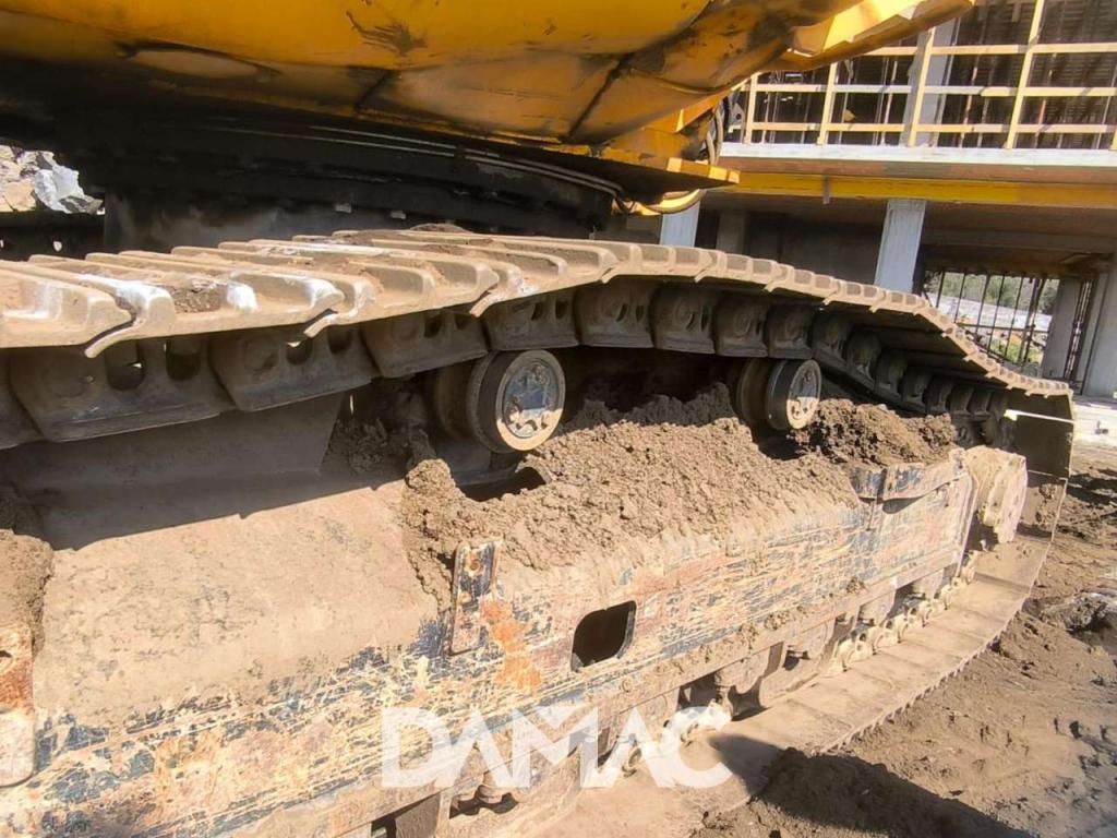 JCB JS235HD Photo 21