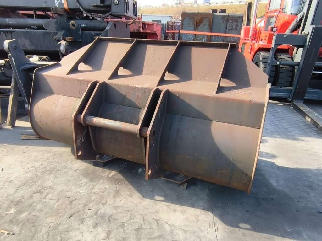 Manitou MHT10120L Photo 10