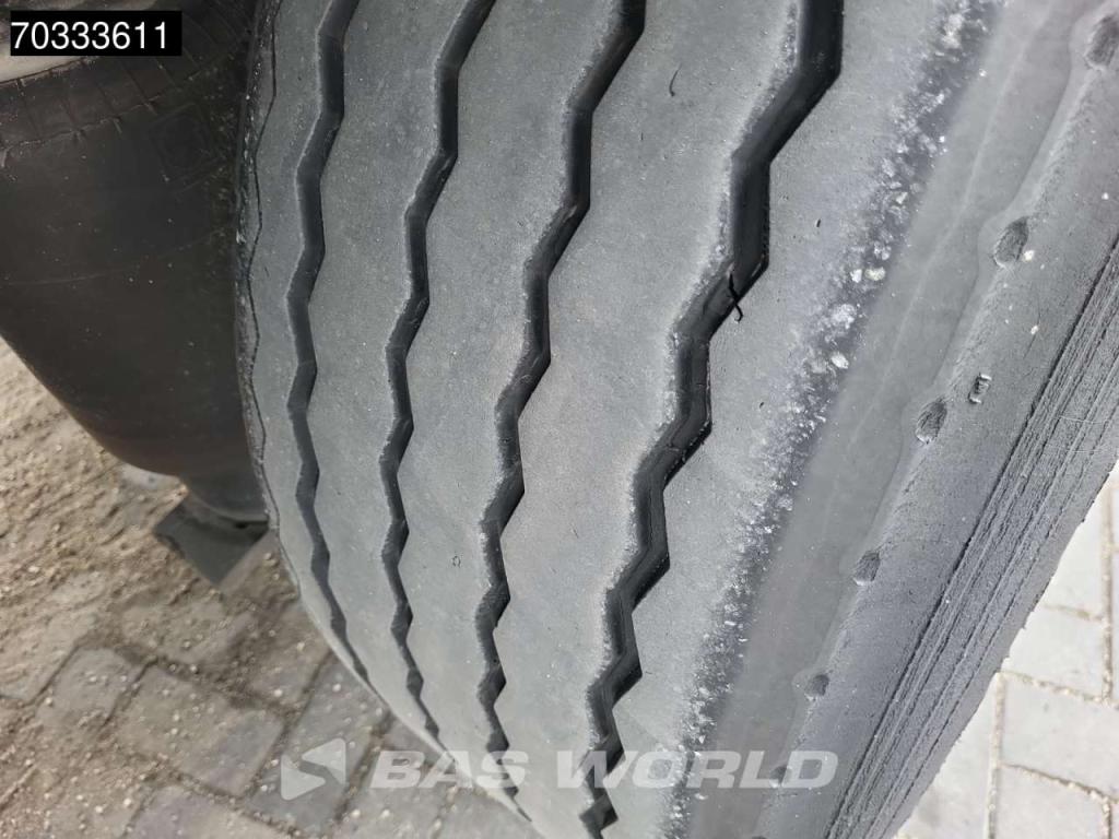 Schmitz SCB*S3T 3 axles Photo 18