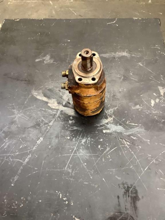 Hydroguidage de direction pour Bitelli BB650 Photo 4