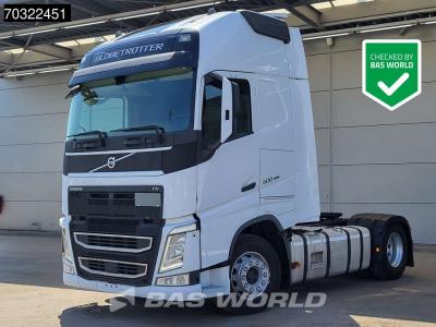 Volvo FH 500 FH 4X2 XL Retarder 2x Tanks Standklima en vente par BAS World B.V.