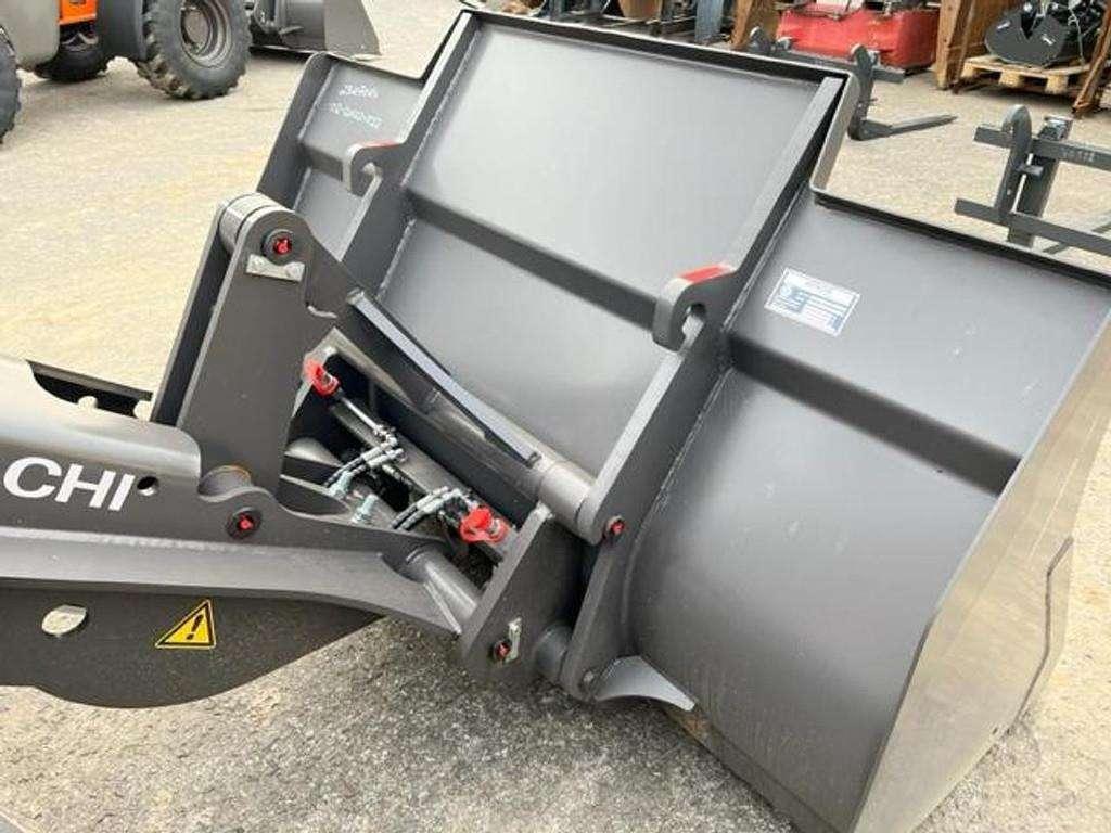 Hitachi ZW95-6C Photo 4