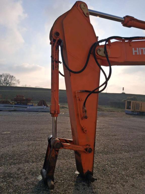 Hitachi ZX350-3 Photo 6