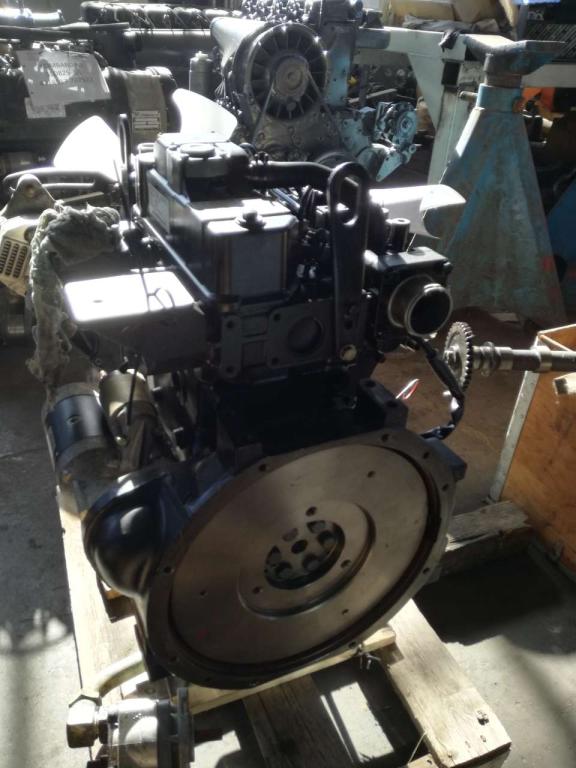 Yanmar 3D82 Photo 1