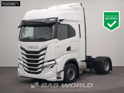 Iveco S-Way 500 4X2 NEW! HPEB ACC 2x beds Mirrorcams 770L tank Parking Cooler en vente par BAS World B.V.