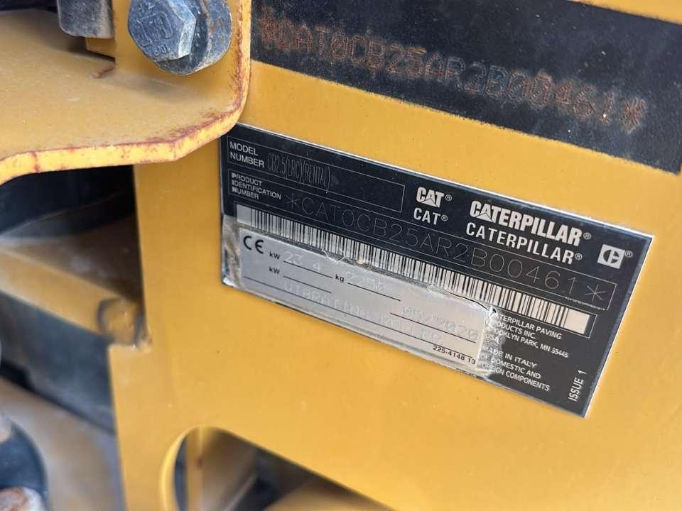 Caterpillar CB 2.5 Photo 4