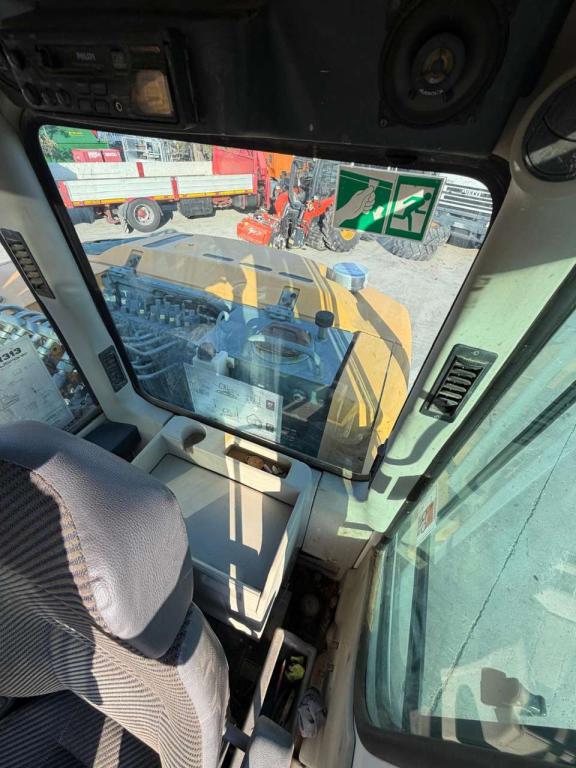 Liebherr R 313 LITRONIC Photo 9