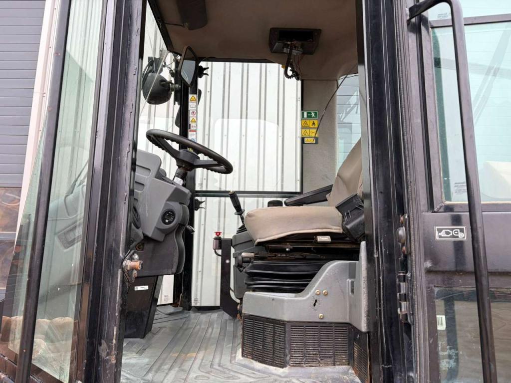 Caterpillar CP74 Photo 19