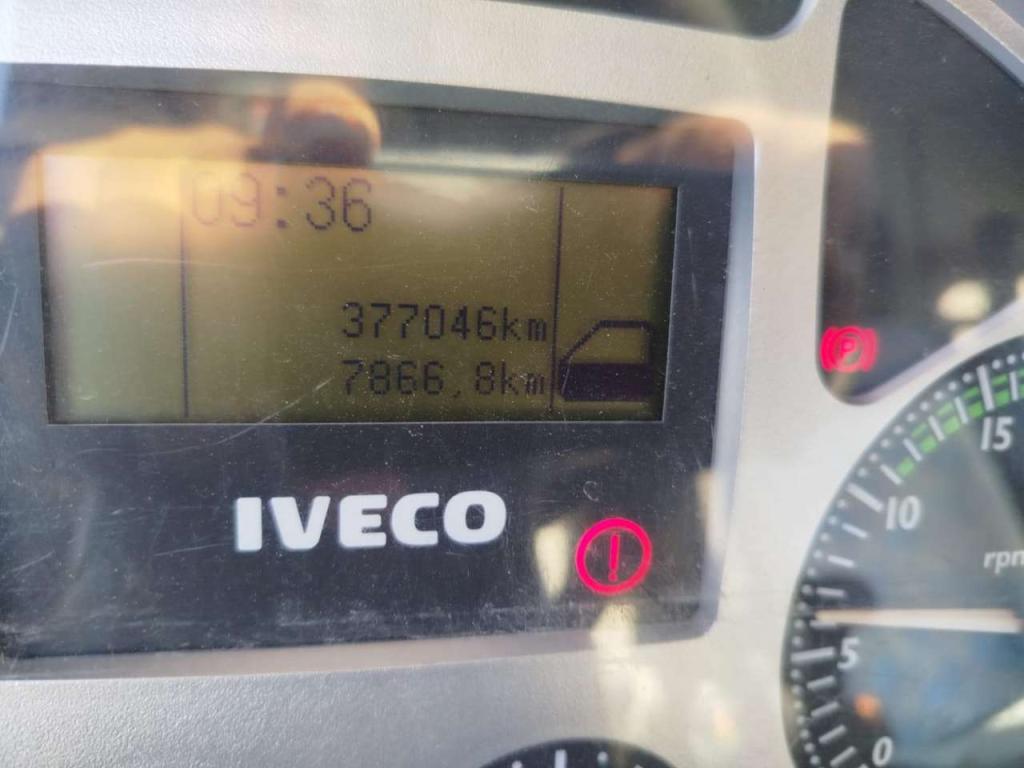 Iveco 120E24 Photo 7