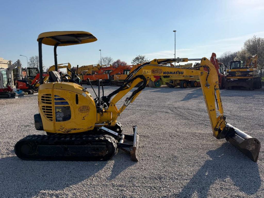 Komatsu PC26 MR-3 Photo 4