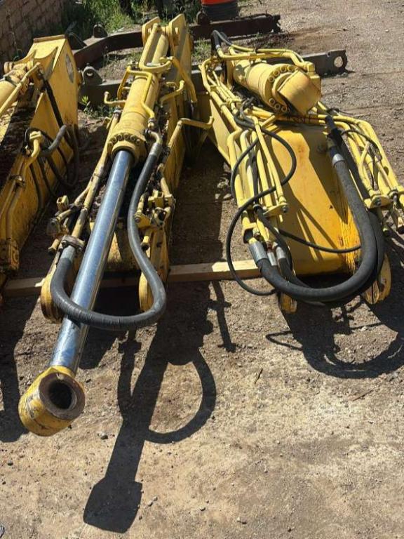 PISTONI E LEVERISMI PER NEW HOLLAND 215 E 245 pour New Holland E215 E245 Photo 2