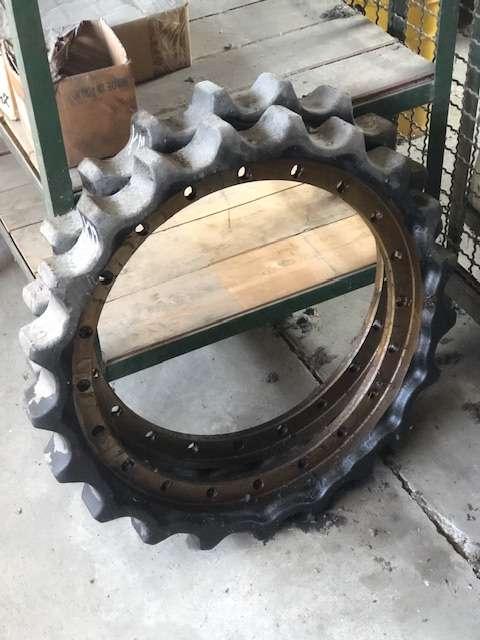 207-27-61210 Barbotin pour Komatsu PC340-6 Photo 1