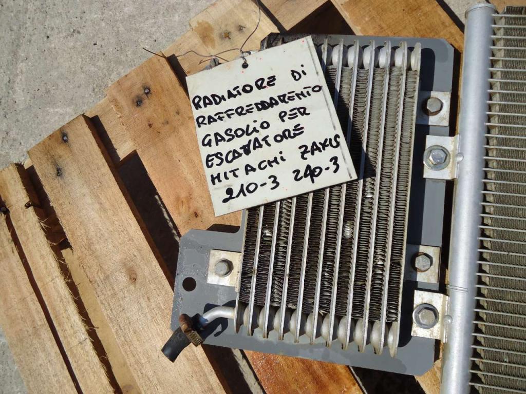 Radiatore Raffreddamento Gasolio pour Hitachi ZX210.3 - ZX240.3 Photo 3