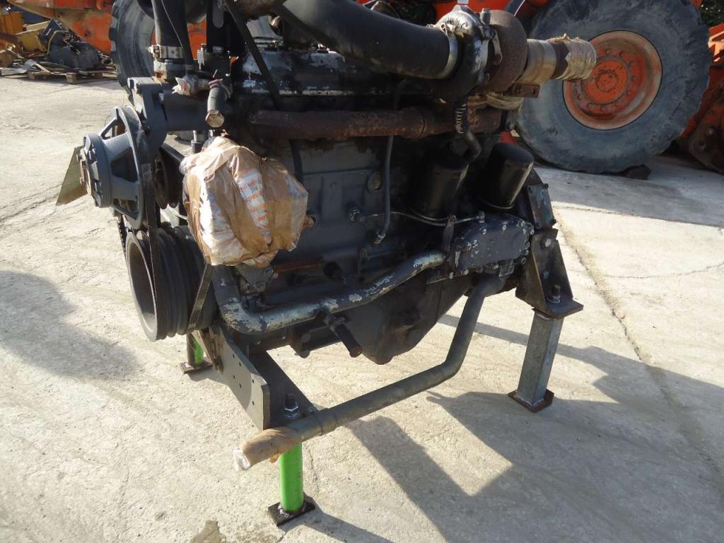 Moteur à combustion pour Fiat Hitachi EX215 - 8065.25 - Photo 3