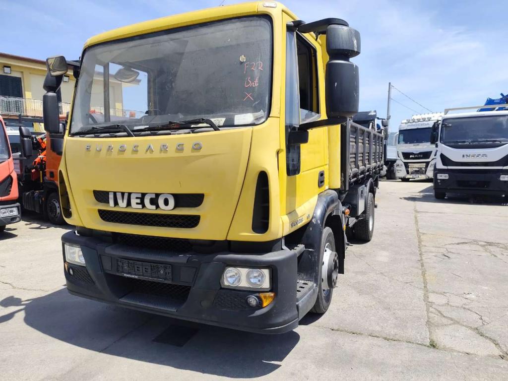 Iveco EUROCARGO 120E28P Photo 16