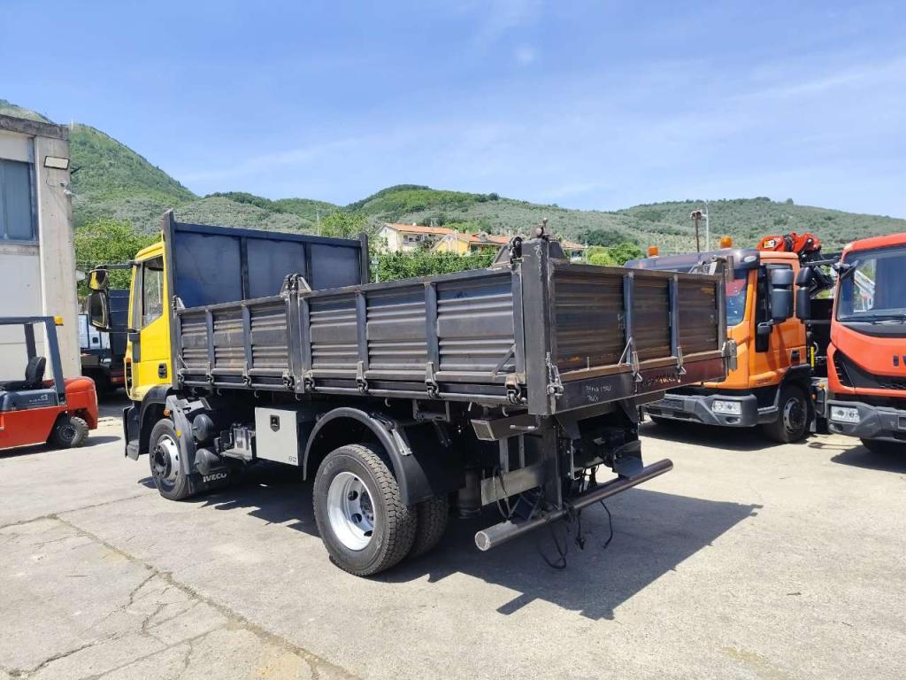 Iveco EUROCARGO 120E28P Photo 3