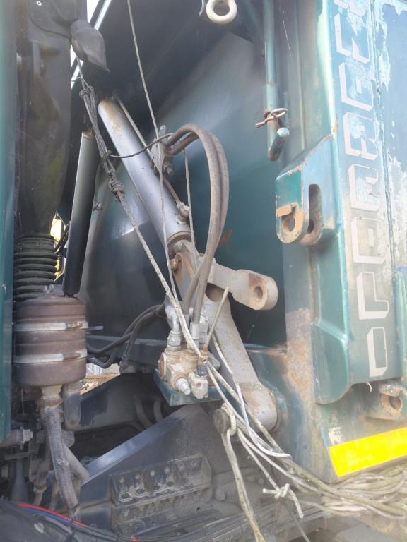 Daf DAF CF 85 480 Photo 2