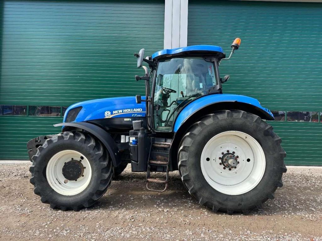 New Holland T7.250 Power Command Photo 3