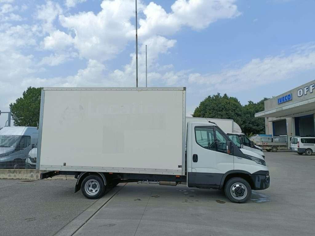 Iveco Daily Photo 3