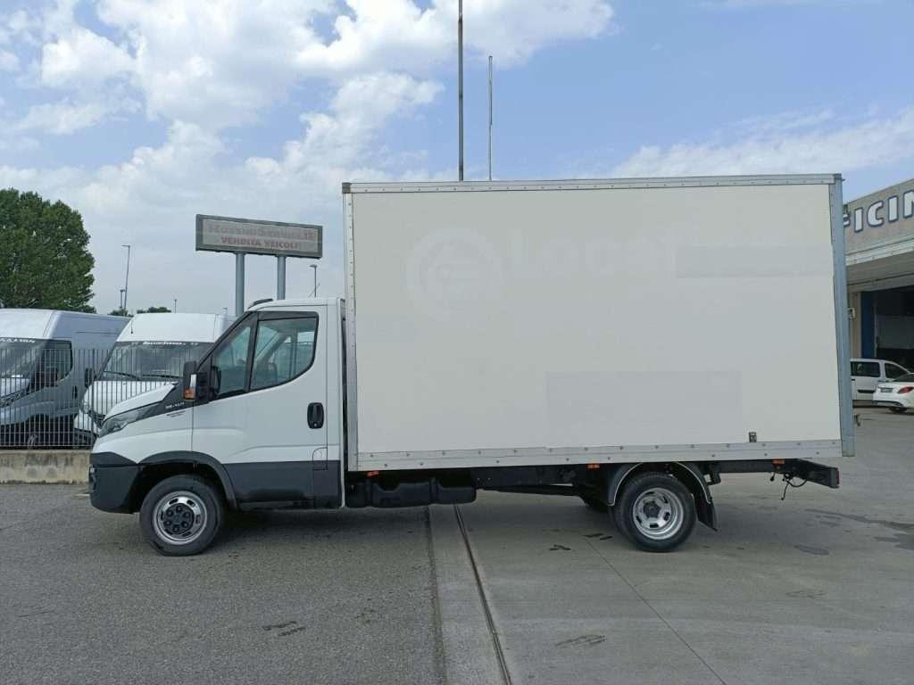 Iveco Daily Photo 4