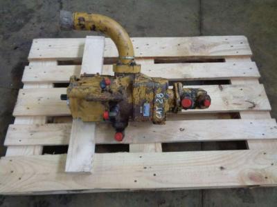 Pompe hydraulique pour Caterpillar 928 F en vente par PRV Ricambi Srl