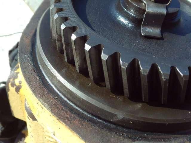 Pompe hydraulique pour Caterpillar 951C - MOTORE 3304 Photo 3