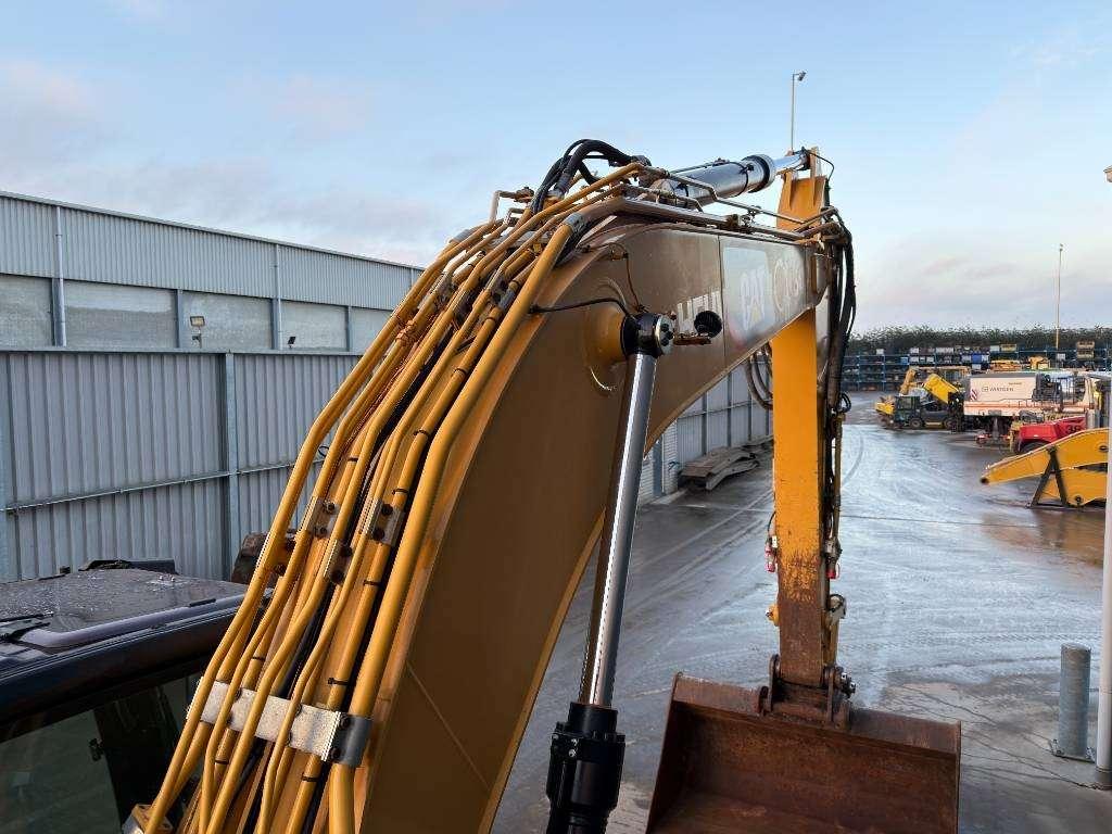 Caterpillar 323 07B Photo 26