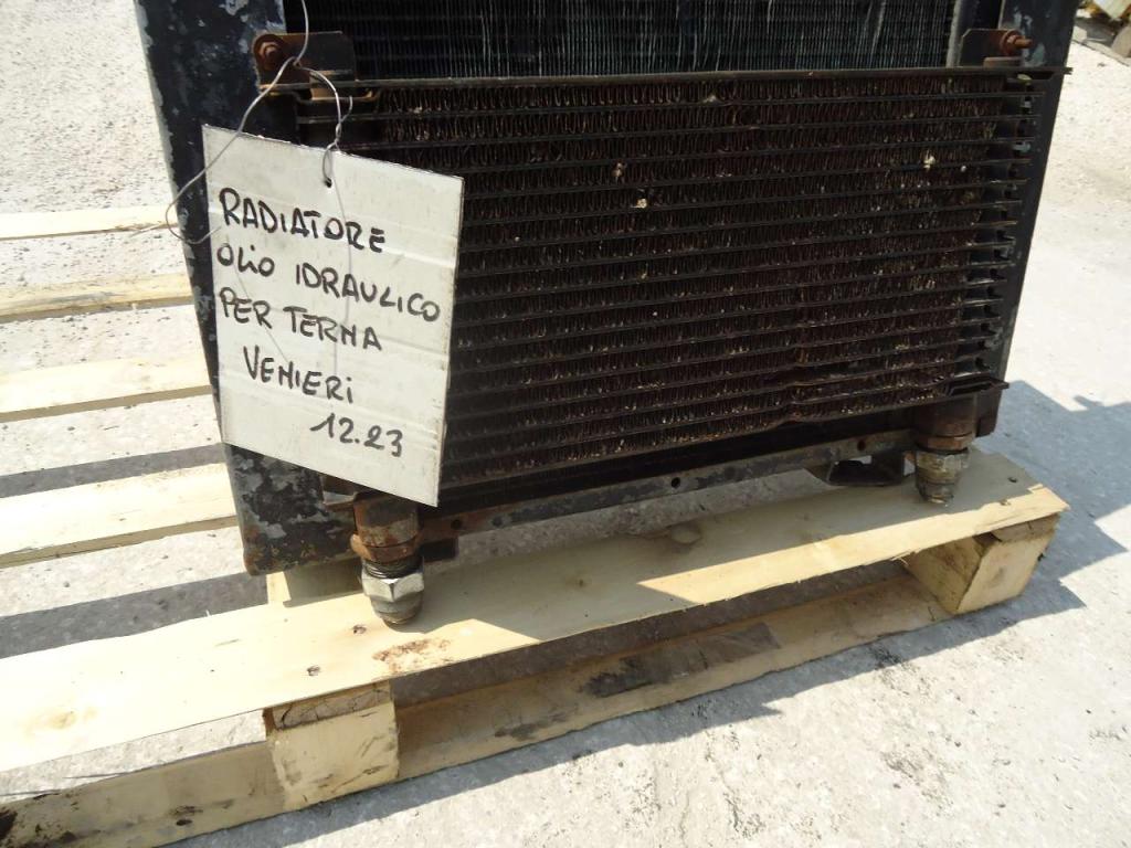 Refroidisseur d'huile hydraulique pour Venieri 12.23 Photo 1