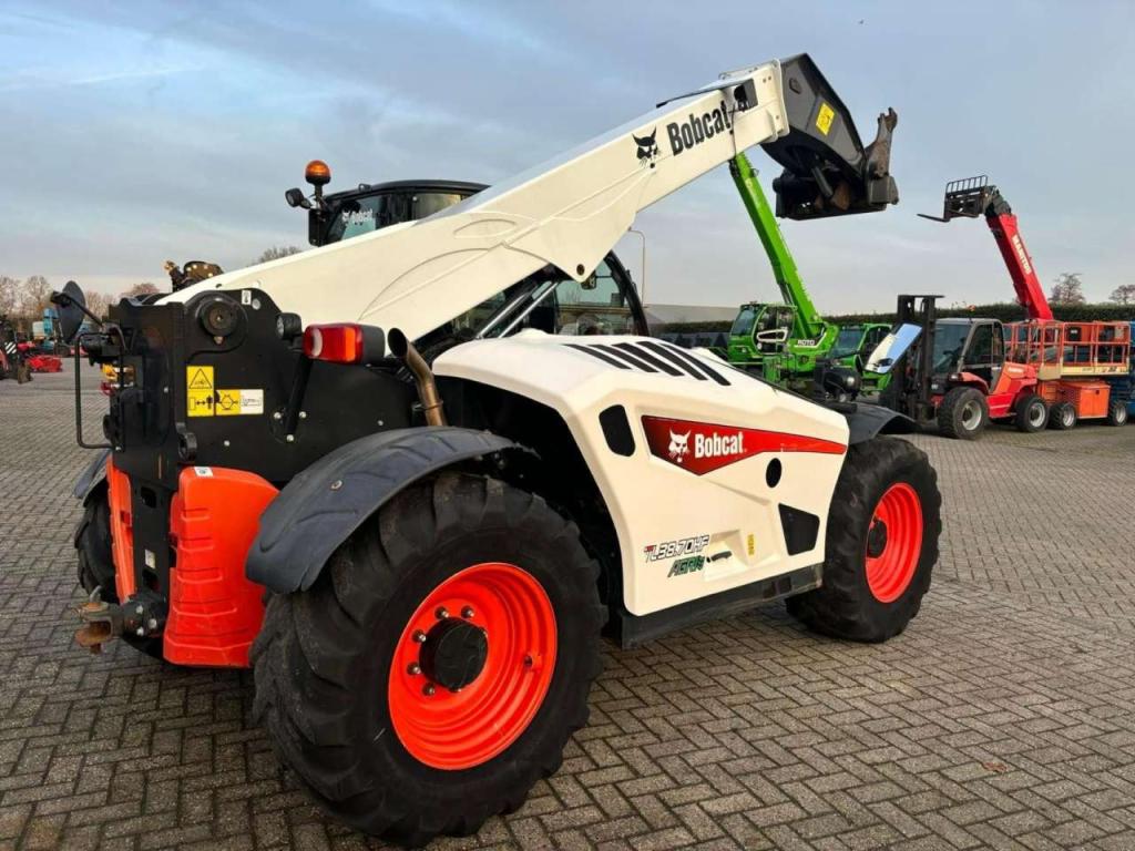 Bobcat TL38-70HF Photo 4