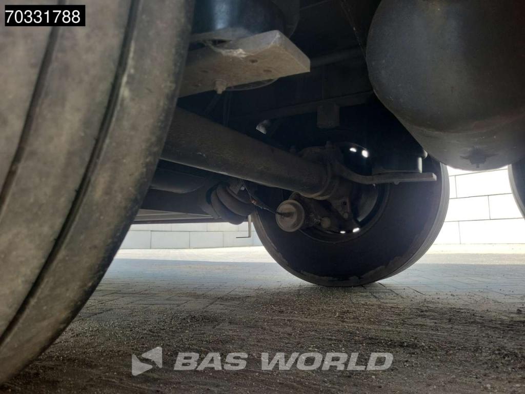 Schmitz SCB*S3B Tailgate Lift Axle 250x270cm Photo 27