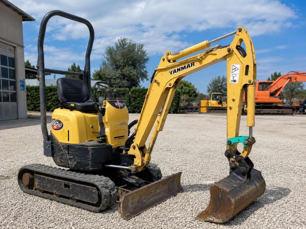 Yanmar ViO10 Photo 1