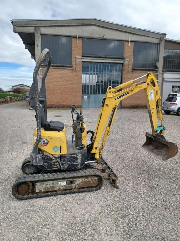 Yanmar ViO10 Photo 3