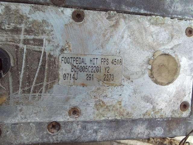Pédale d'accélérateur pour Hitachi ZW310 Photo 4