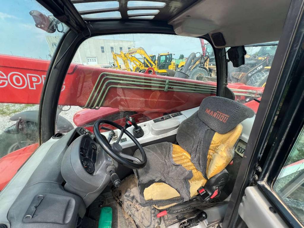 Manitou MLT 741-120 POWERSHIFT Photo 10