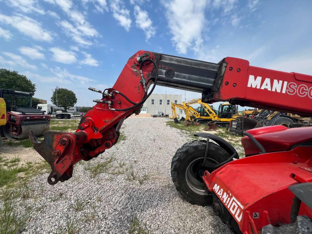 Manitou MLT 741-120 POWERSHIFT Photo 12
