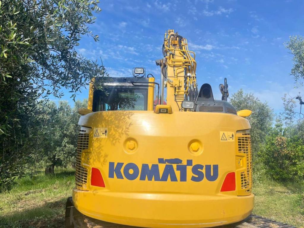 Komatsu PC138US-11 Photo 4