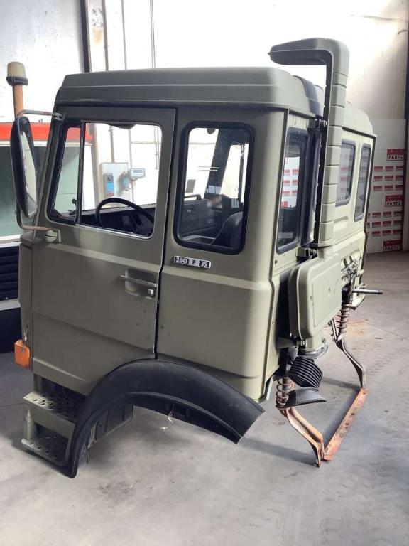 Cabine pour Fiat 260/330  F 35 Photo 3