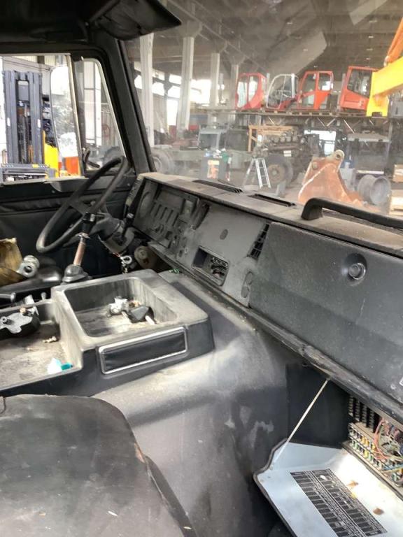 Cabine pour Fiat 260/330  F 35 Photo 4