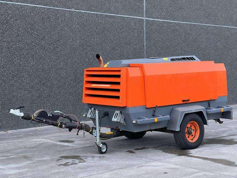 Atlas Copco XAHS 186 Photo 1