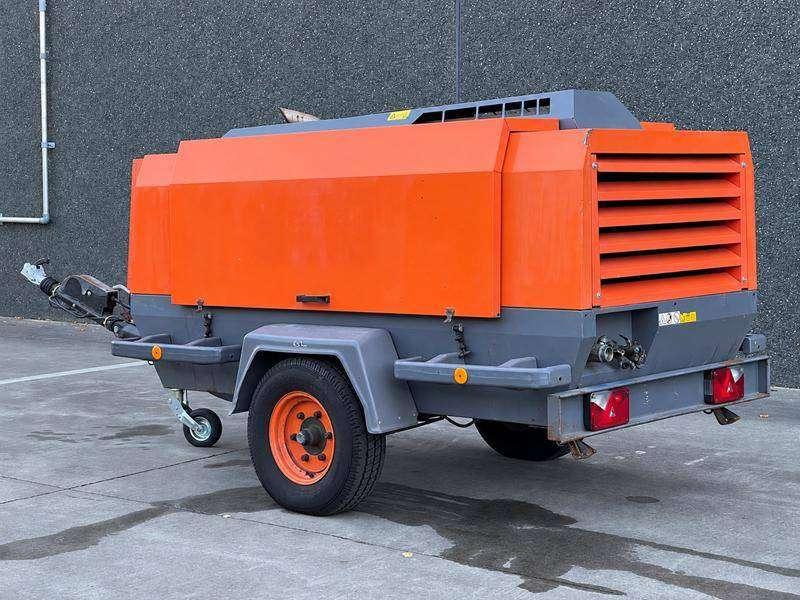 Atlas Copco XAHS 186 Photo 12