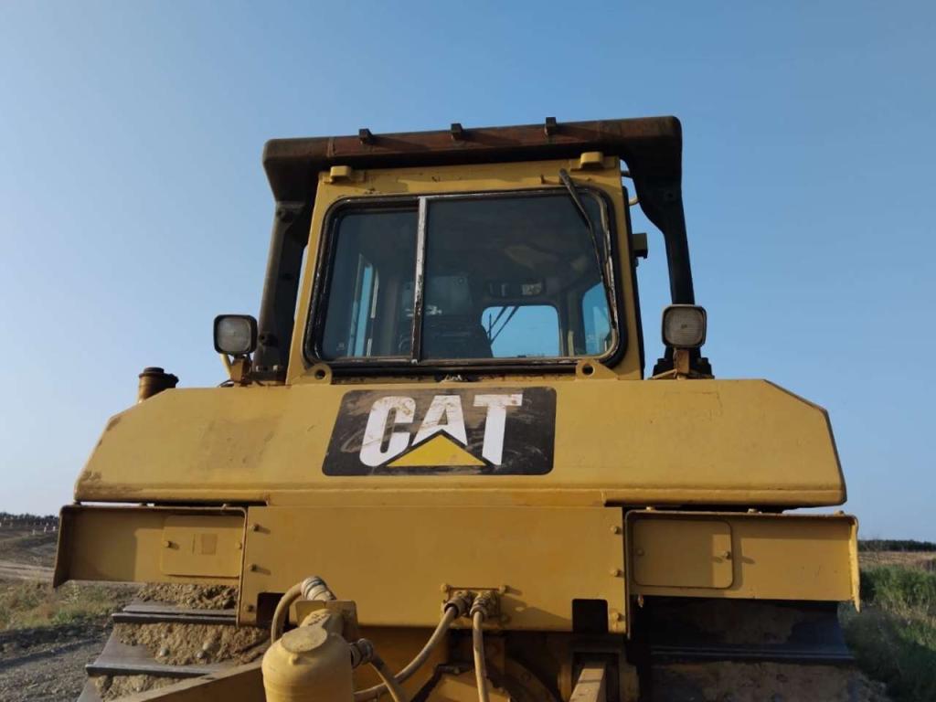 Caterpillar D6RXL Photo 3