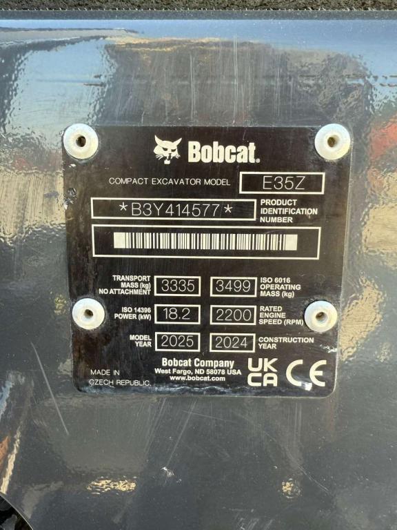 Bobcat E35z Photo 16
