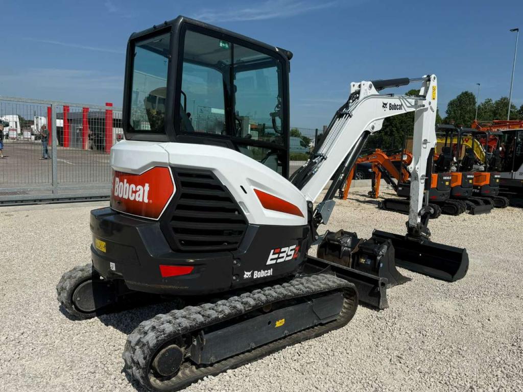 Bobcat E35z Photo 4