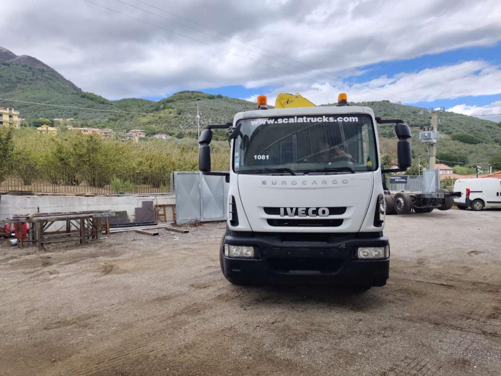 Iveco EUROCARGO 180E25K Photo 23