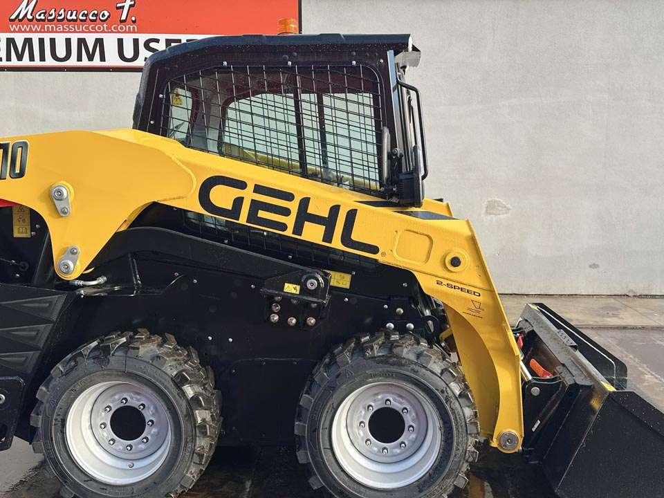 Gehl V210 HF Photo 5