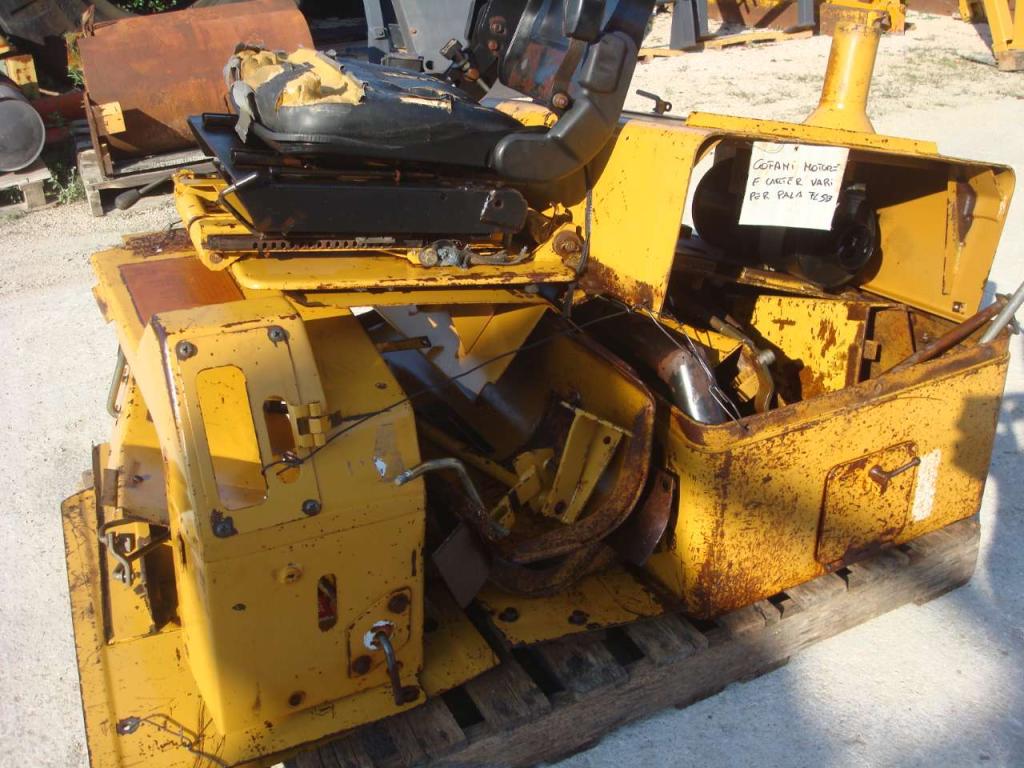 Capot et panneau de carrosserie pour Fiat Allis FL5B Photo 5