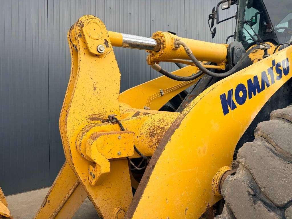 Komatsu WA470-8 Photo 15